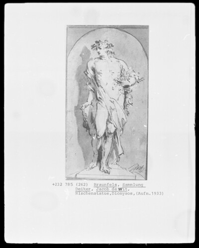 Niche statue of the ousted Dionysus