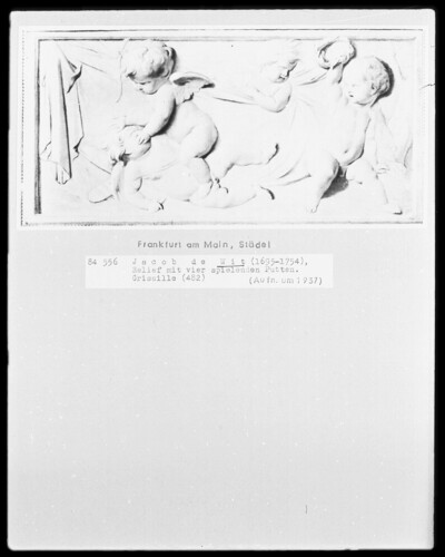 Relief with four playing puttes