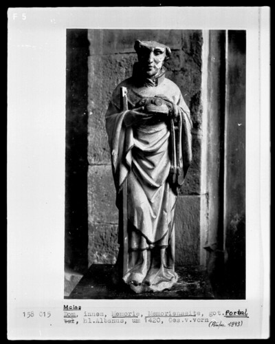 Memorial portal: Saint Alban of Mainz