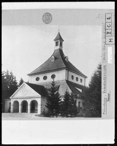 Friedhofsgebäude