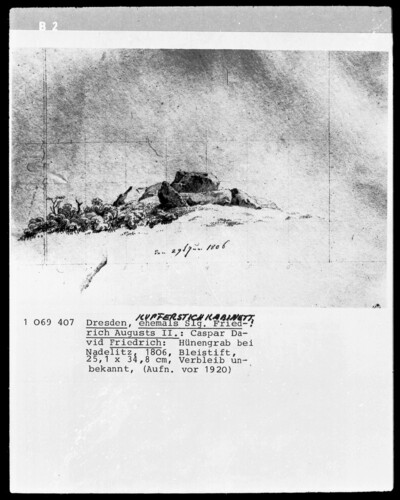 Dog grave near Nadelitz