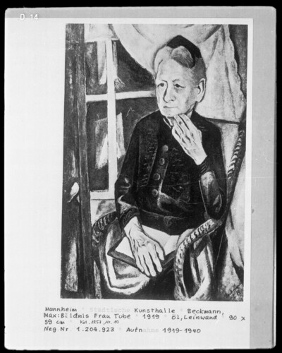 Portrait of a woman tube