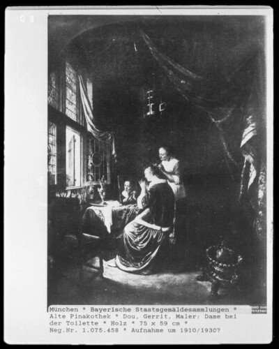 Lady at the toilet