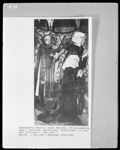 altar wing? with three founders