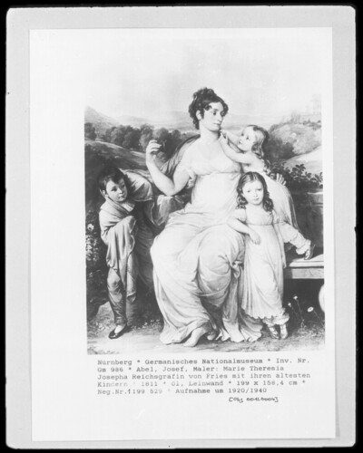 Marie Theresia Josepha Reichsgräfin von Fries with her oldest children