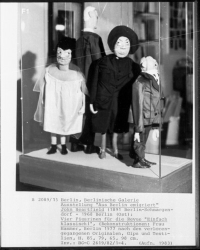Four Figurines for the revue “Simple Classical!”