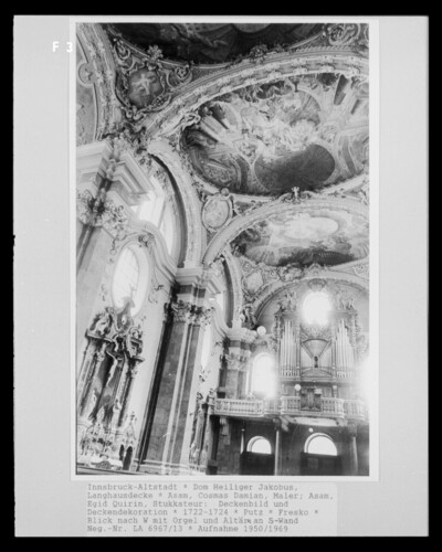 ceiling image
