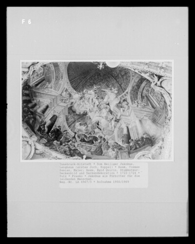 ceiling image
