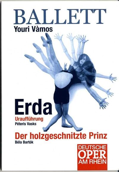 Der holzgeschnitzte Prinz