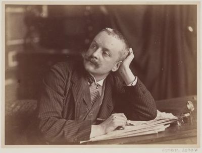 [Paul Nadar à son bureau] : [photographie] / [Paul Nadar]Autoportrait au bureau de l'atelier, rue d'Anjou, vers 1874