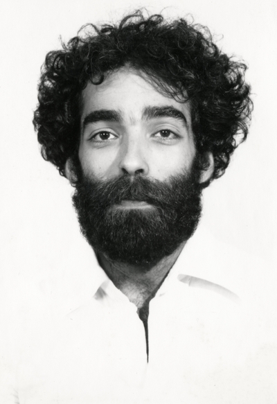 Angelus Iván szakállal