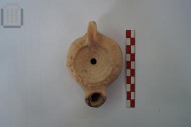 Πήλινος λύχνος μικρασιατικού τύπουAsia Minor type clay lamp