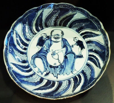 Chinese porcelain, China, 1600-1650 hard-paste porcelain, under glaze blue.