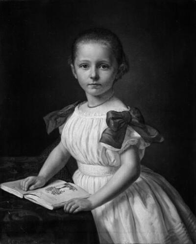 Thyra Schou, f. Knudsen, som barn