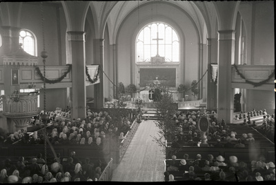 Midsommardagen 1935 i Lappfjärds kyrka.