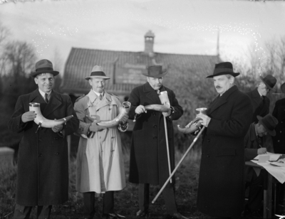 “People’s Livers from Four Countries Collected in Upsala” - Gustaf Adolf Akademien on Exile to Old Uppsala 1933. The archivist G Knudsen and professors Ragnvald Iversen, Otto Anderrson and Sune Lindqvist drink mead at Odinsborg