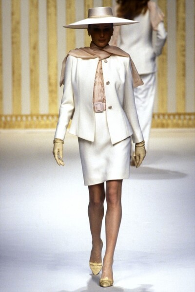 Pierre Balmain, Spring-Summer 1994, Couture | Europeana
