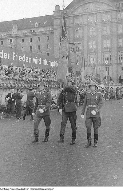 Dresden Feiern Zum 1 Mai Internationaler Kampf Und Feiertag Der