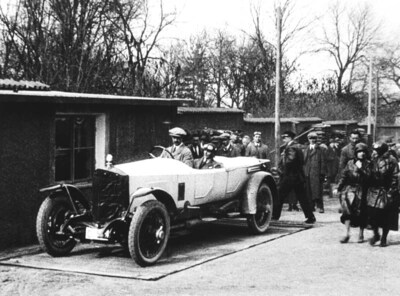 International race to Zbraslav-Jíloviště Hill, on 20 April 1924 ...