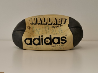 Adidas wallaby hotsell rugby ball