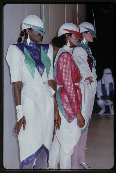 Fashion show Kansai Yamamoto spring / summer 1980
