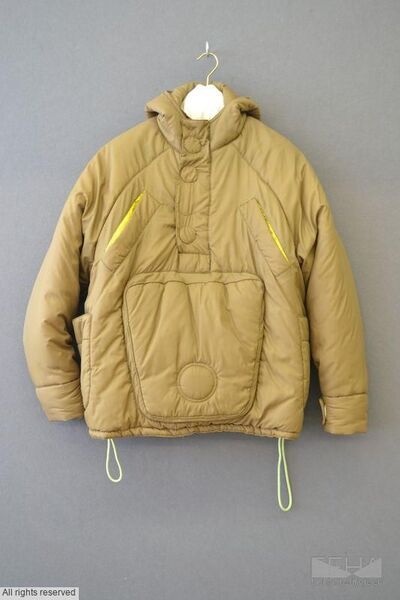 Light brown padded jacket in synthetic fiber, with hood and raglan ...